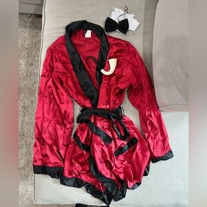 Leg Avenue Playboy Hefner Smoking Robe Costume